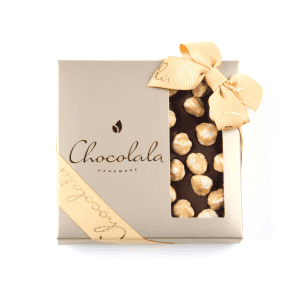 Chocolala juodasis šokoladas su lazdyno riešutais 110g