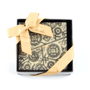 Chocolala šokoladas su mėlynių įdaru 100g